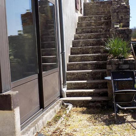 Vue Du Jardin Apartment Les Adjots Exterior photo